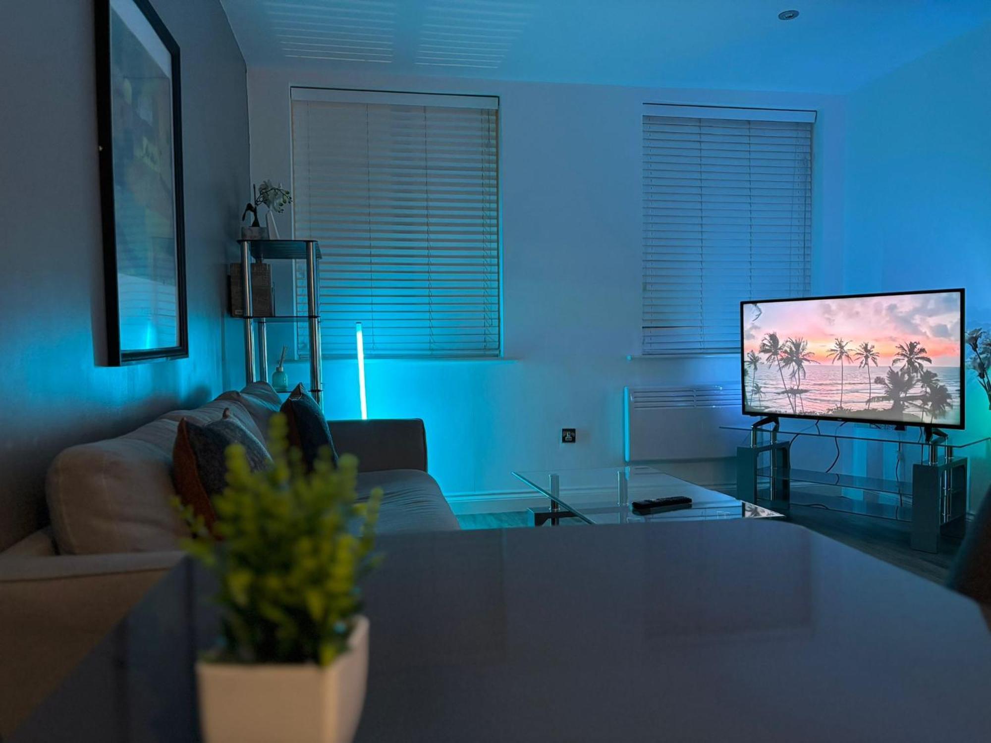 24-7 Secured City Centre Apartments With Free Underground Parking And Wifi Birmingham Dış mekan fotoğraf