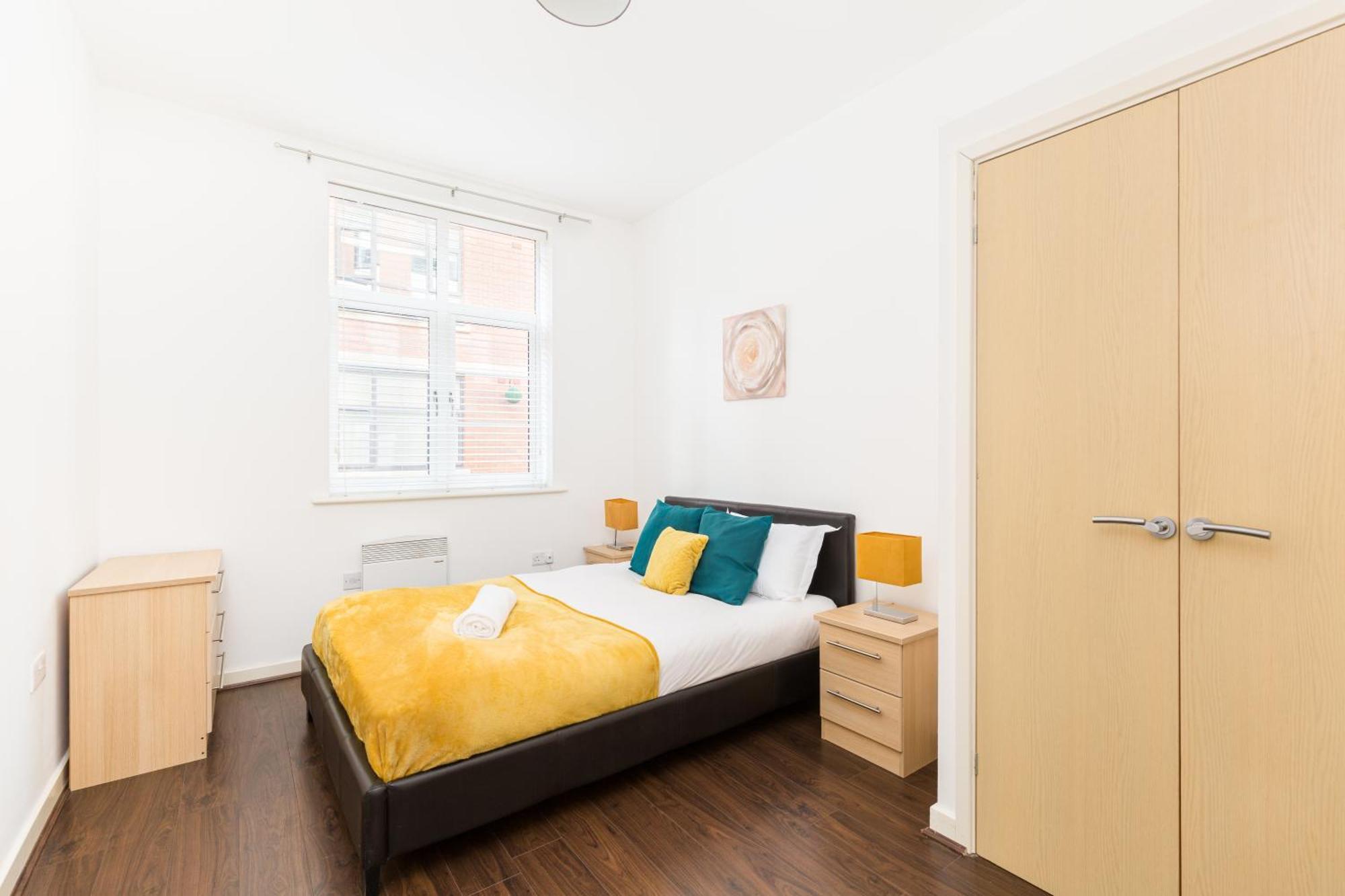 24-7 Secured City Centre Apartments With Free Underground Parking And Wifi Birmingham Dış mekan fotoğraf