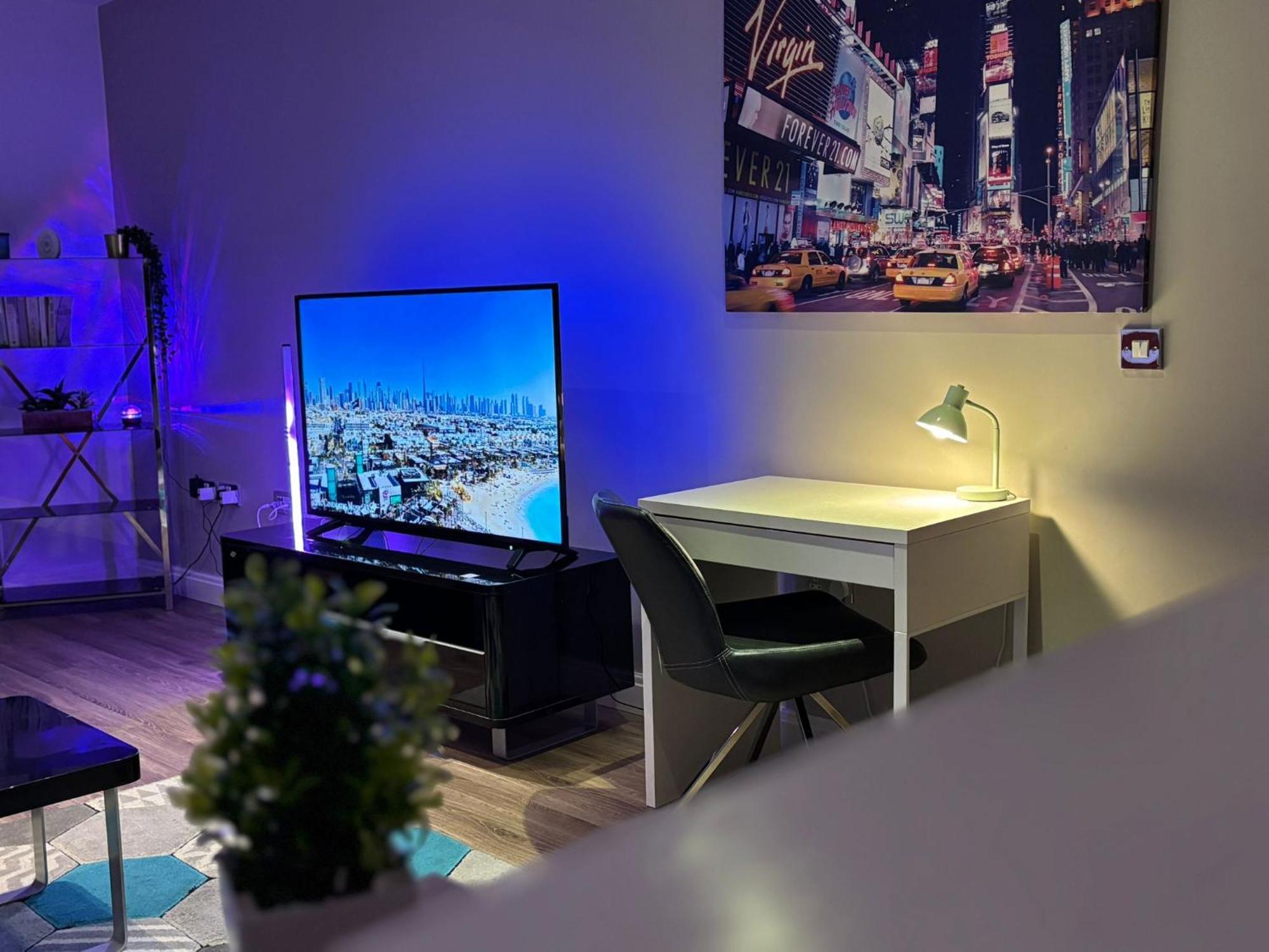 24-7 Secured City Centre Apartments With Free Underground Parking And Wifi Birmingham Dış mekan fotoğraf