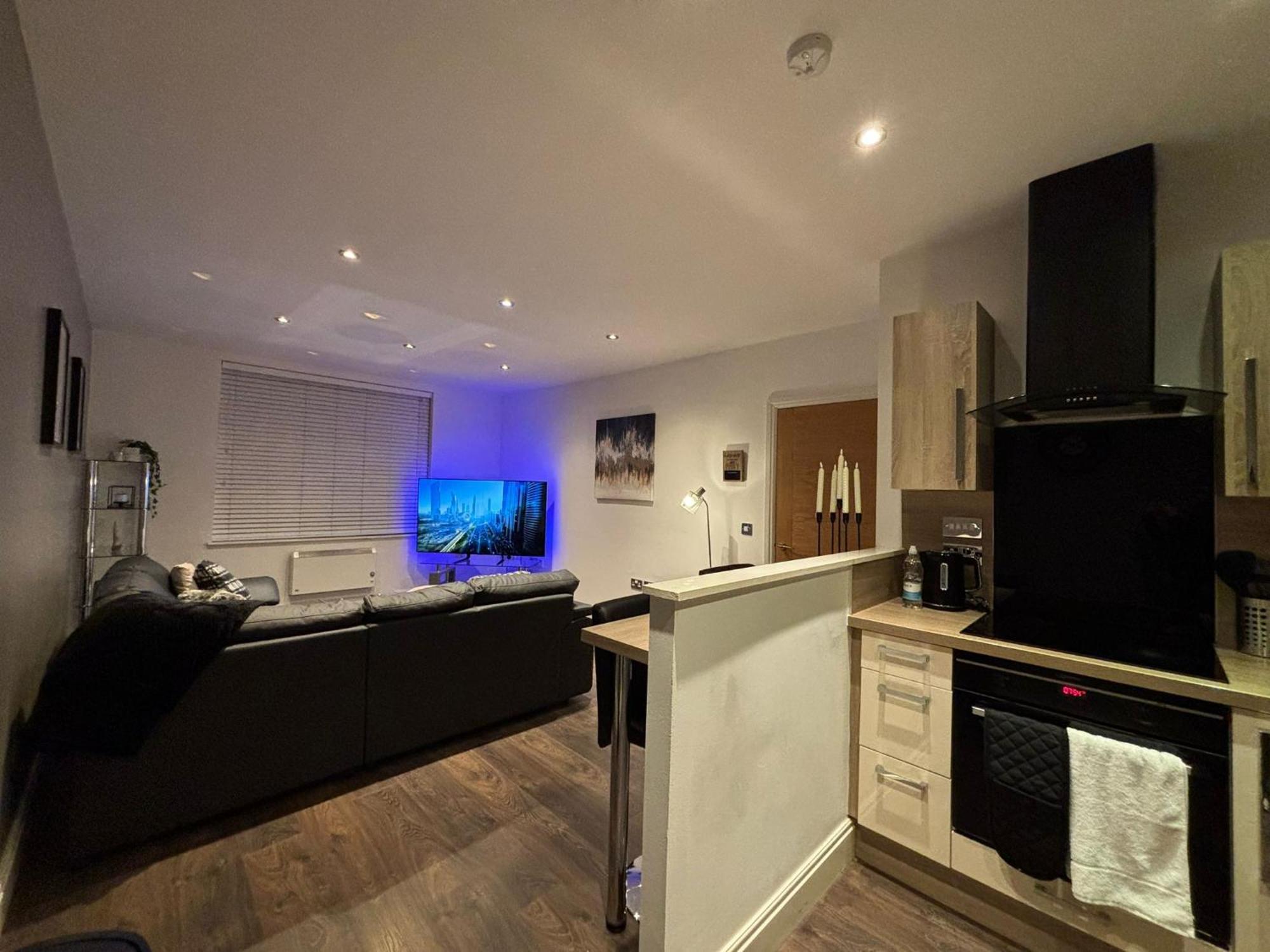 24-7 Secured City Centre Apartments With Free Underground Parking And Wifi Birmingham Dış mekan fotoğraf