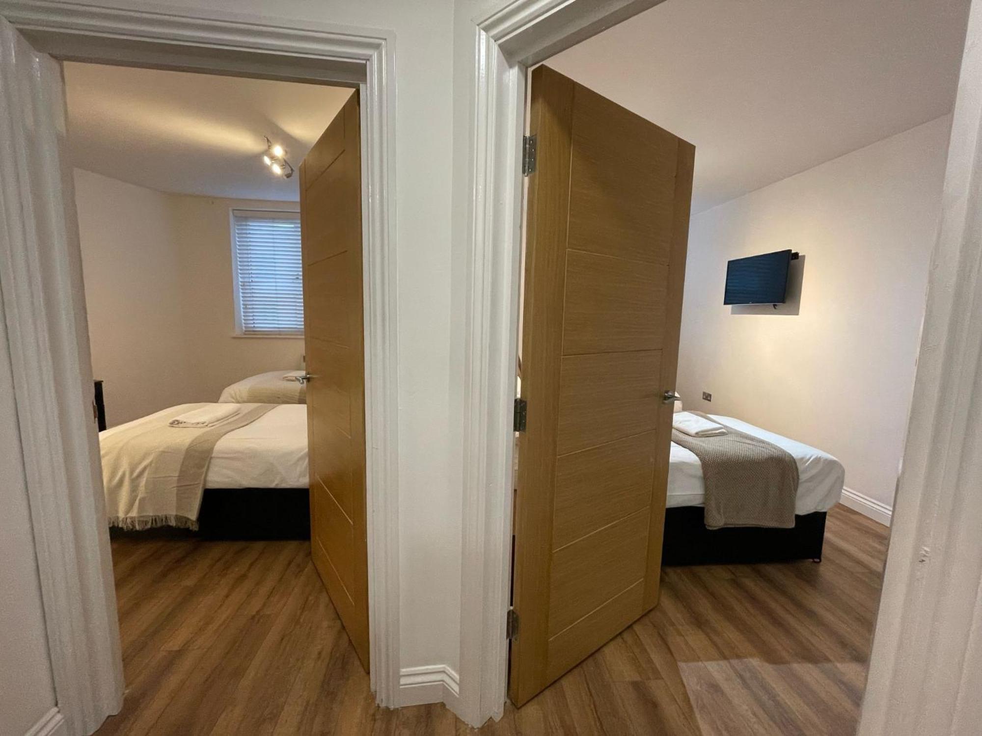 24-7 Secured City Centre Apartments With Free Underground Parking And Wifi Birmingham Dış mekan fotoğraf