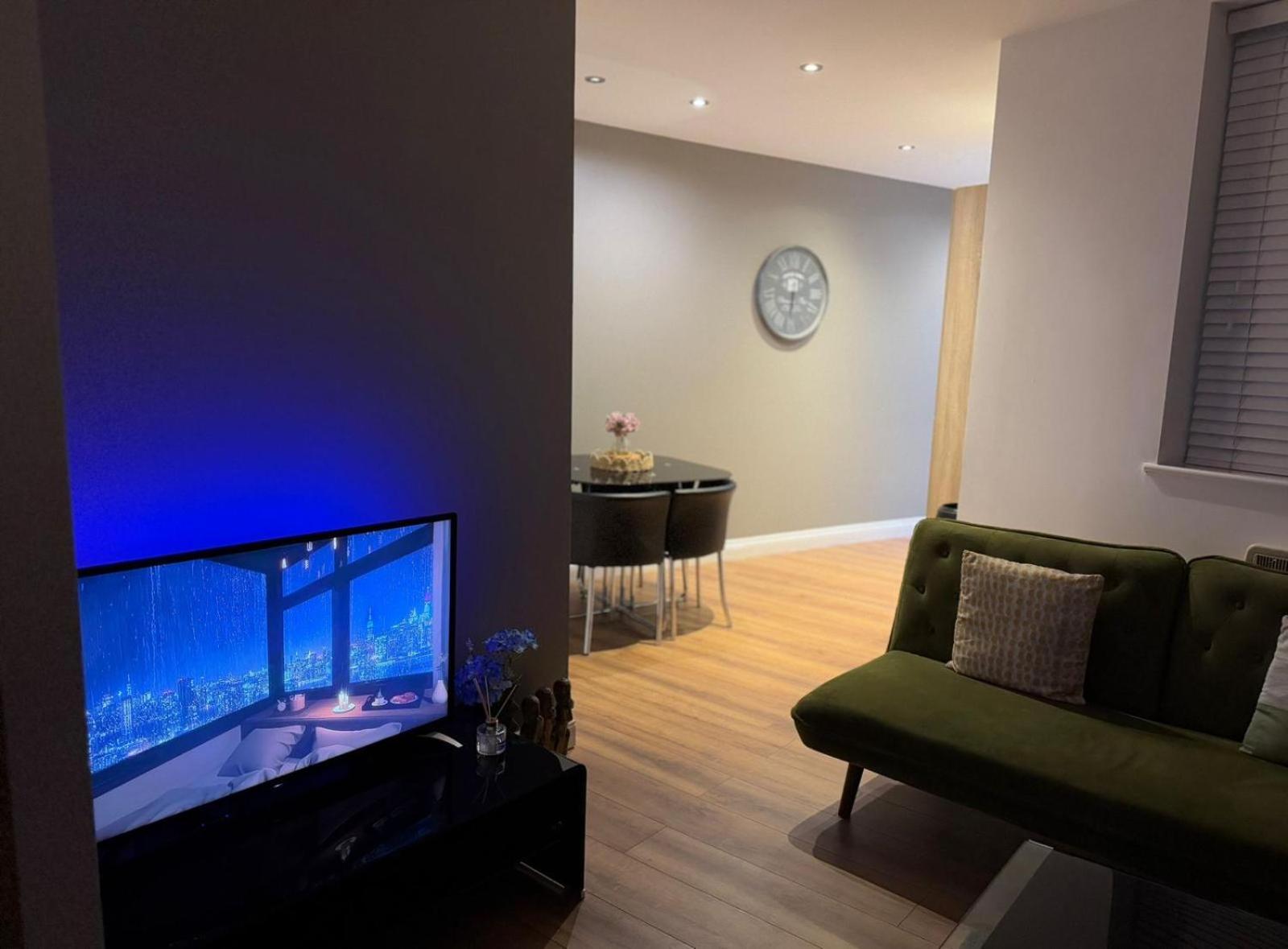 24-7 Secured City Centre Apartments With Free Underground Parking And Wifi Birmingham Dış mekan fotoğraf