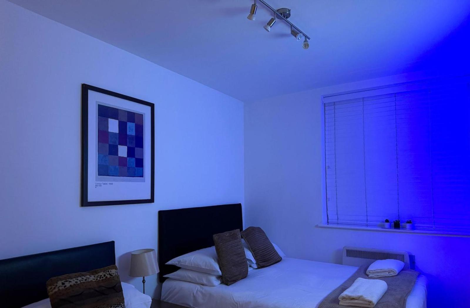 24-7 Secured City Centre Apartments With Free Underground Parking And Wifi Birmingham Dış mekan fotoğraf