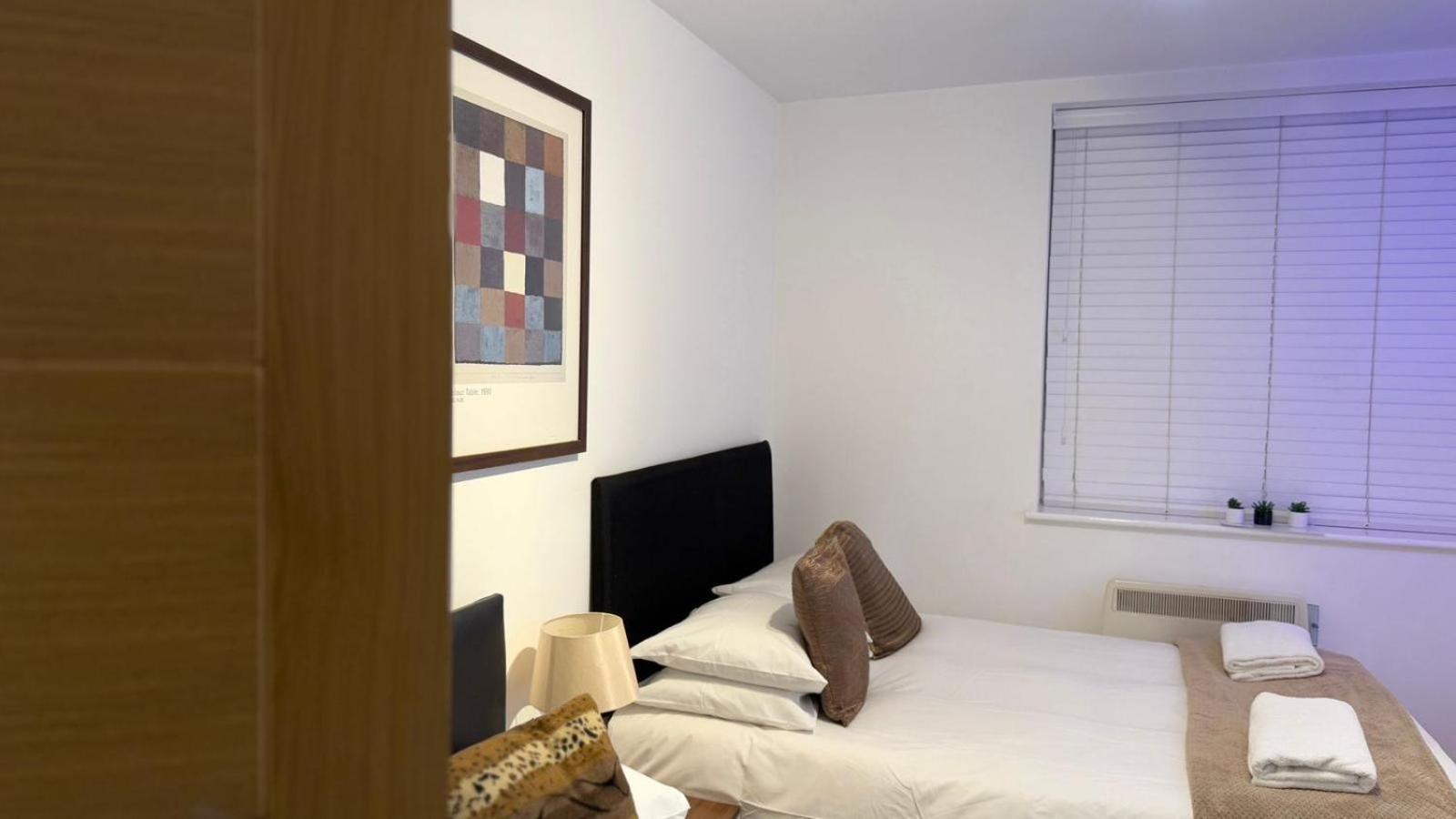 24-7 Secured City Centre Apartments With Free Underground Parking And Wifi Birmingham Dış mekan fotoğraf